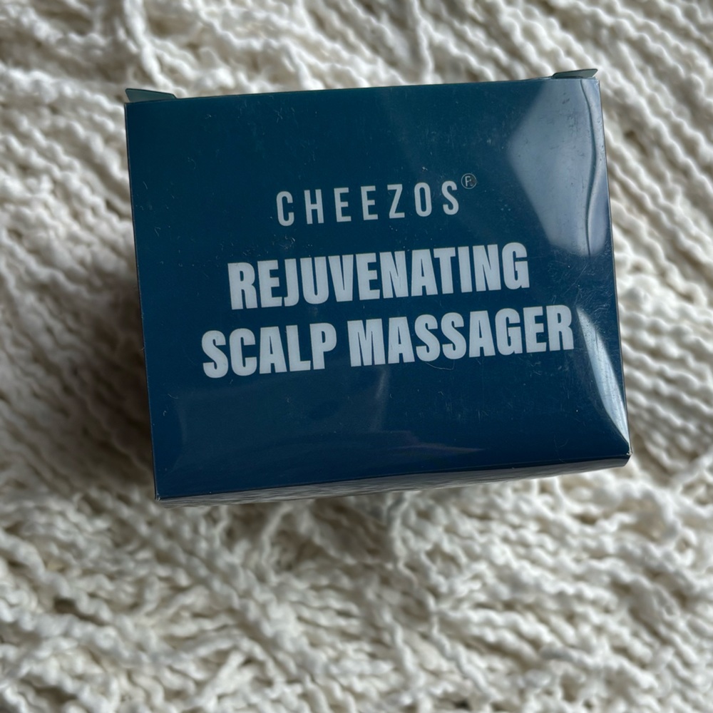 NWT Cheezos Scalp Rejuvenating Massager - Picture 2 of 5